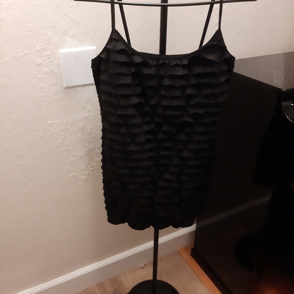 Energie ruffle top